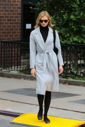 Karlie Kloss - Out in New York City 10/12/2016 
