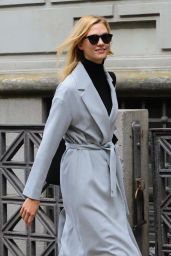 Karlie Kloss - Out in New York City 10/12/2016 