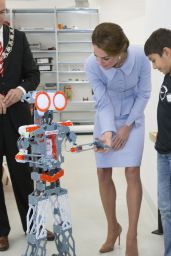 Kate Middleton - Robotics Class at Bouwkeet Workshop Project for Teenagers in Rotterdam, NL 10/11/2016