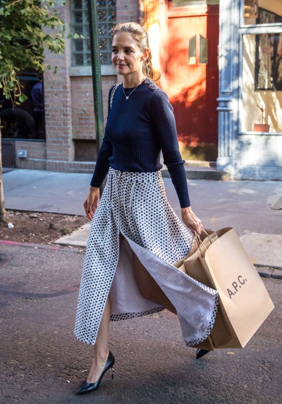 Katie Holmes - Shopping in the West Village, New York City, 10/25/ 2016