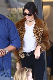 Kendall Jenner - Leaving Barneys New York in Beverly Hills 10/12/2016