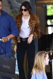 Kendall Jenner - Leaving Barneys New York in Beverly Hills 10/12/2016