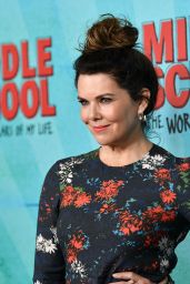 Lauren Graham – ‘Middle School: The Worst Years of My Life’ Premiere in Los Angeles 10/05/2016