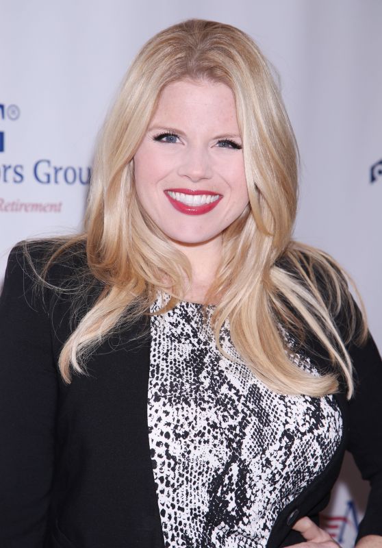 Megan Hilty - Broadway Sniffs Out Cancer Benefit in NYC 10/10/2016