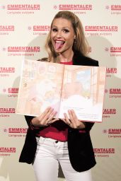 Michelle Hunziker Presents the Book for Children 