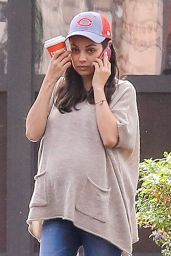 Mila Kunis - Getting Coffee in Los Angeles 10/17/ 2016 