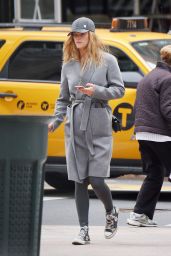 Nina Agdal - Out in Manhattan 10/25/ 2016 