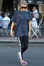 Sofia Richie - Leaves Sev Laser Hair Removal in Melrose Place in Los Angeles 10/8/2016
