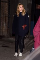 Suki Waterhouse at a Kings of Leon Concert in NYC 10/1220/16 
