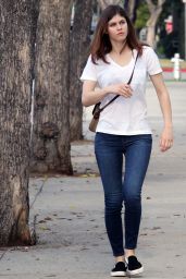 Alexandra Daddario in Tight Jeans – Beverly Hills, November 2016