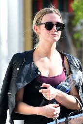 Ashlee Simpson - Looks Refreshed After Finishing a Workout, LA 11/9/2016