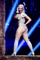 Bebe Rexha – MTV Europe Music Awards in Rotterdam 11/6/2016