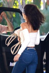 Bella Hadid  Booty in Jeans - Arriving at the Hotel in Beverly Hills, CA 11/7/2016