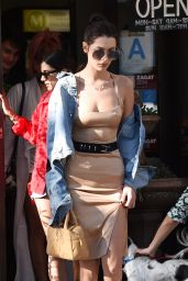Bella Hadid Street Style - Shopping in LA 11/10/ 2016 