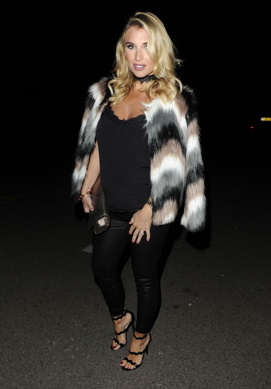 Billie Faiers Arrives at a Christmas Party in Essex 11/25/ 2016