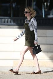 Emma Roberts Casual Style - Los Angeles, California 11/7/2016
