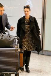 Felicity Jones - Arrives at Heathrow Airport in London, November 2016