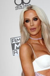 Gigi Gorgeous – 2016 American Music Awards in Los Angeles