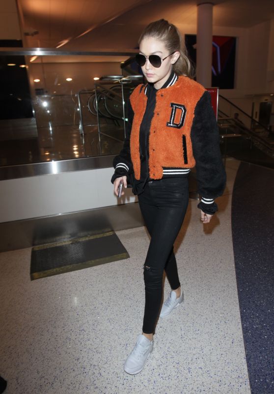 Gigi Hadid at LAX Airport in Los Angeles 10/28/ 2016 