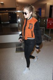 Gigi Hadid at LAX Airport in Los Angeles 10/28/ 2016 