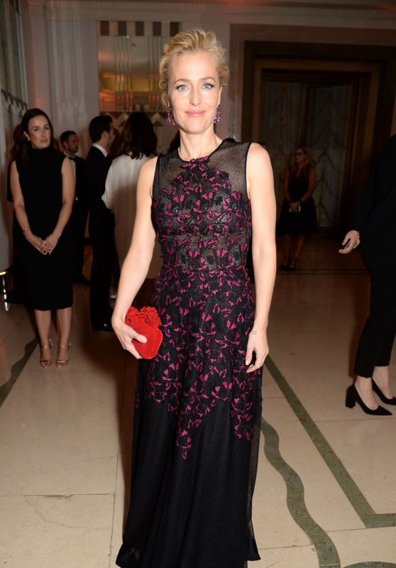 Gillian Anderson - Harper's Bazaar Women of the Year Awards in London ...