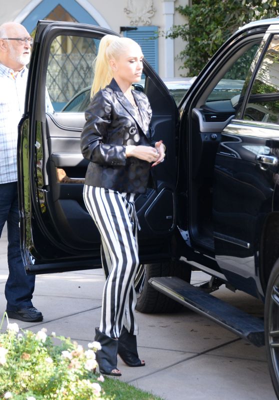 Gwen Stefani - out in Los Angeles 11/06/ 2016