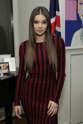 Hailee Steinfeld - A Conversation On Trailblazers Women In The Workplace with Ariana Huffington & Sophie Watts, NYC 11/17/ 2016