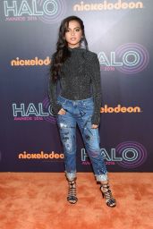 Isabela Moner - Nickelodeon Halo Awards 2016 in New York