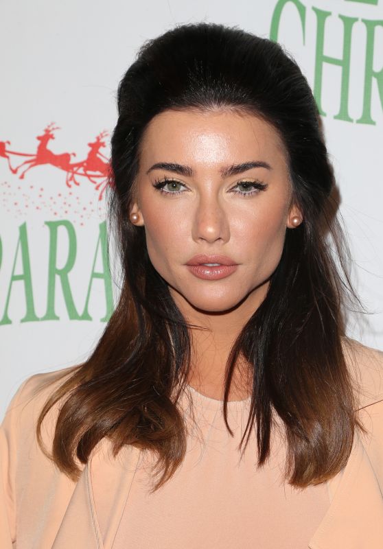 Jacqueline MacInnes Wood – 85th Annual Hollywood Christmas Parade in Hollywood 11/27/ 2016