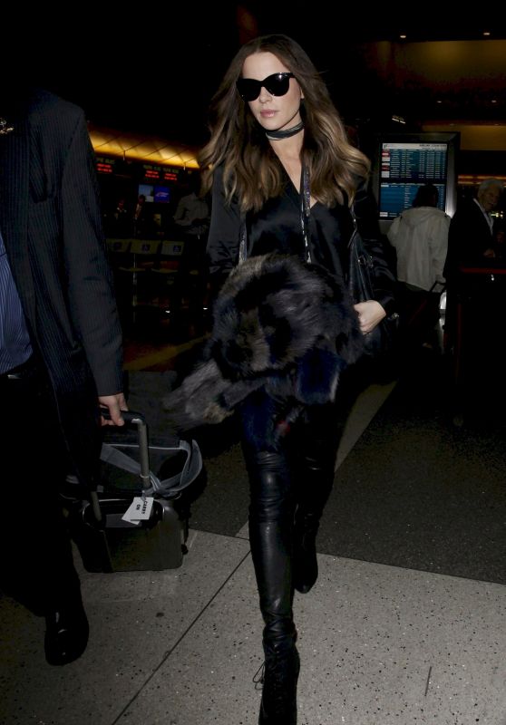 Kate Beckinsale Chic Outfit - at LAX 11/23/ 2016 