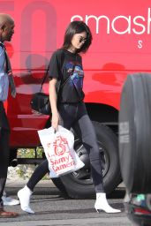 Kendall Jenner in Tight Jeans - Shopping in West Hollywood 11/16/ 2016