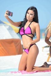 Lisa Opie Bikini Photos - Miami Beach 11/27/2016 