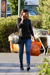 Lucy Mecklenburgh - Shopping at A Supermarket in Essex 11/7/2016