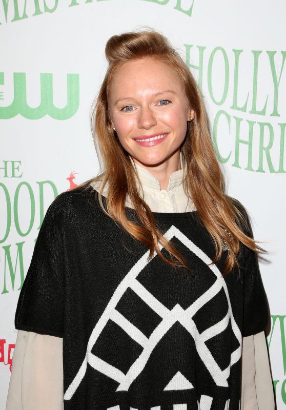 Marci Miller – 85th Annual Hollywood Christmas Parade in Hollywood 11/27/ 2016
