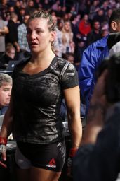 Miesha Tate & Raquel Pennington - UFC 205: Tate v Pennington