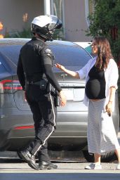 Mila Kunis - Talking to the Police in Beverly Hills 11/7/ 2016 
