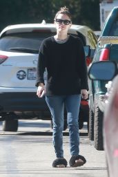 Rachel Bilson - Out in Studio City 11/29/ 2016 