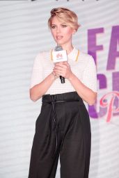 Scarlett Johansson - Fan Club Party for Huawei in Shenzhen, China 11/10/ 2016 