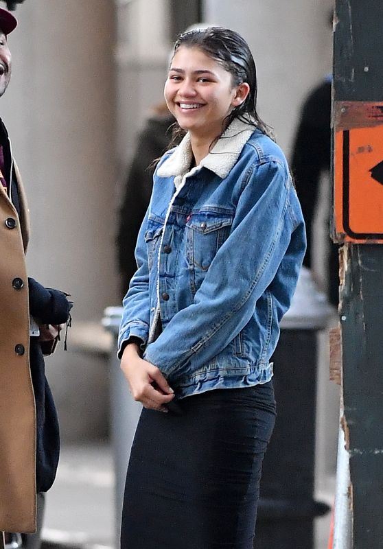 Zendaya Wears a Jean Jacket With no Make-up And Wet Hair - New York City 11/23/ 2016