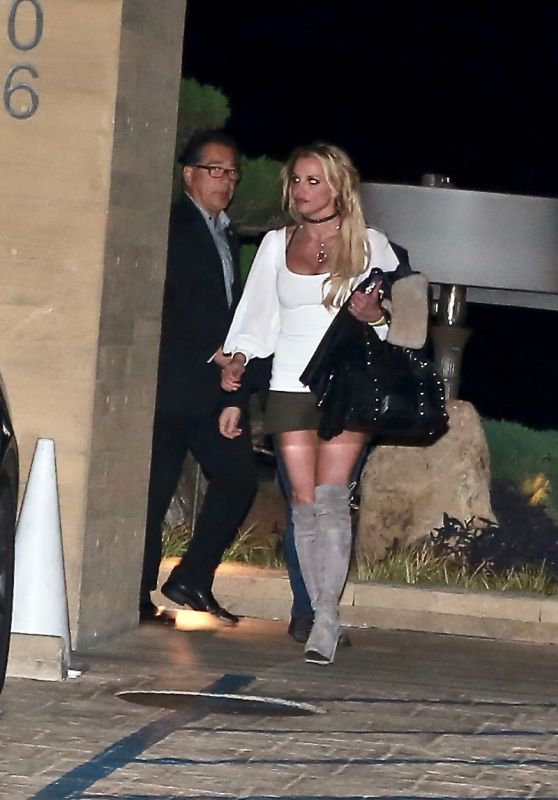 Britney Spears - Leaving the Nobu Restaurant in Malibu 12/1/ 2016
