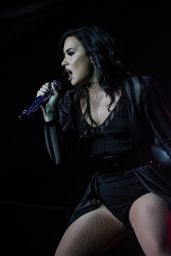 Demi Lovato - Performs at Z Festival 2016 in São Paulo 12/10/ 2016