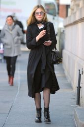 Elle Fanning - Grabs Lunch at Sweetgreen in SoHo 12/15/ 2016 