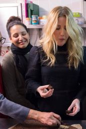 Ellie Goulding - Visits Homeless Project for Women in London 12/16/ 2016 