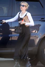 Emma Roberts - Shopping in Los Angeles, CA 12/20/ 2016