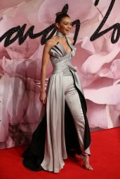 Gigi Hadid – The Fashion Awards 2016 in London, UK