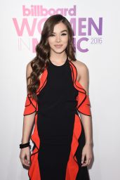 Hailee Steinfeld on Red Carpet - Billboard Women in Music 2016 in NYC 12/9/ 2016 