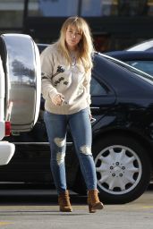 Hilary Duff Casual Style - Shopping at Ralph