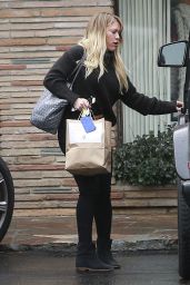 Hilary Duff - Shopping at a Framing Store in Studio City 12/22/ 2016