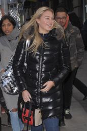 Iskra Lawrence - Out in New York 12/15/ 2016 