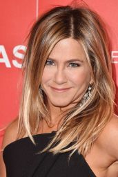Jennifer Aniston – ‘Office Christmas Party’ Screening in NYC